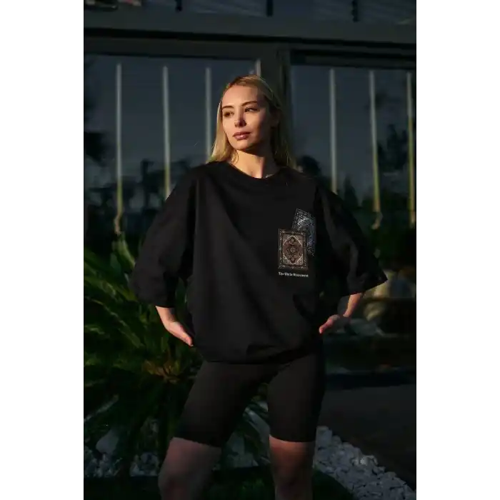 Unisex Bisiklet Yaka Baskılı Oversize T-Shirt - Siyah