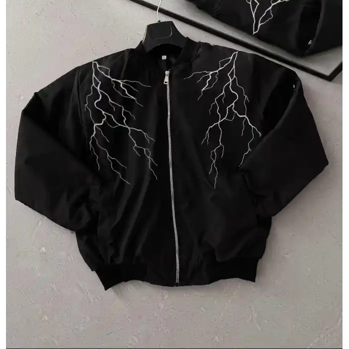 Unisex Siyah Bomber Mont – Beyaz Şimşek Desenli, Fermuarlı Cepli, Kapitone Astarlı Sokak Stili Günlük Ceket - Siyah
