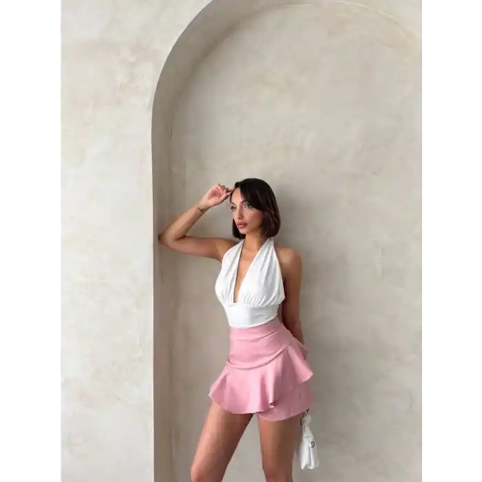 Valonlu fırfırlı şort s24683