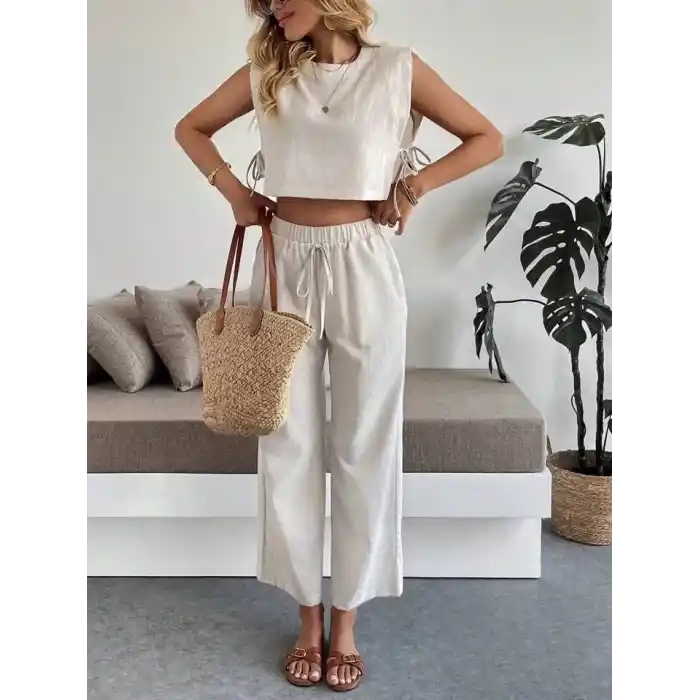 Yan bağlama detaylı pantolonlu takım bej