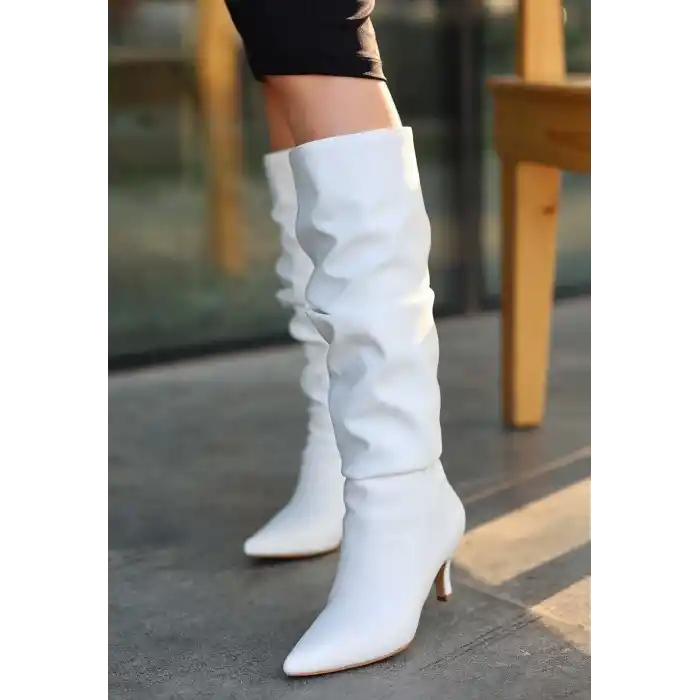 Zelya Beyaz Cilt Topuklu Çizme