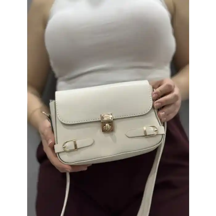 Zerej kemerli krem cilt çanta