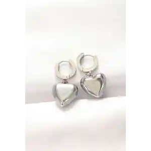 316L Çelik Gümüş Renk Bombeli Kalp Tasarımlı Küpe