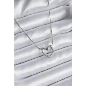 316L Çelik Gümüş Renk Kalp Model Kadın Kolye
