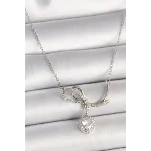 316L Çelik Gümüş Renk Zincir Zirkon Taşlı Düğüm Sallantı Kalp Figür Kadın Kolye