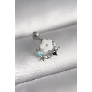 316L Çelik Gümüş Renk Zirkon Taş Detay Beyaz Çiçek Model Tragus Piercing