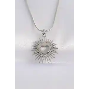 316L Çelik Zincir Gümüş Renk Kalp Güneşi Tasarımlı Kolye