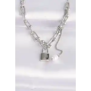 316L Çelik Zincir Gümüş Renk Zincirli Love Yazılı Kilit Kolye