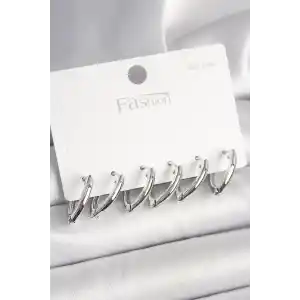 925 Ayar Gümüş Çivi Pirinç Gümüş Renk Üçgen Model Kadın Küpe Seti