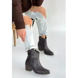 Akver Acı Kahve Cilt Topuklu Bot