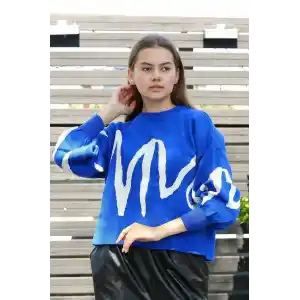 Beyaz çizgili bisiklet yaka kazak saksmavisi