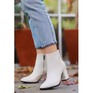 Biya Bej Cilt Topuklu Bot