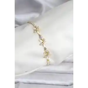 Çiçek Model Zirkon Taşlı Gold Renk Pirinç Su Yolu Kadın Bileklik