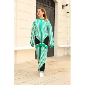 Çizgili bisiklet yaka triko takım Yeşil