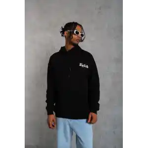 Erkek Oversize Üç İplik Kapüşonlu Sweat – Siyah Kol ve Etek Ribana Detaylı, Ön ve Sırt Baskılı, Kanguru Cepli Rahat Kalıp Model