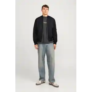 Erkek Siyah Bomber Mont – Fermuarlı, Cepli, Kapitone Astarlı Rahat Günlük Ceket Bahar & Kış Kullanıma Uygun - Siyah