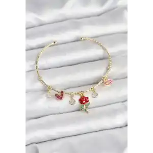 Gül Charmlı Gold Renk Pirinç Kadın Bileklik