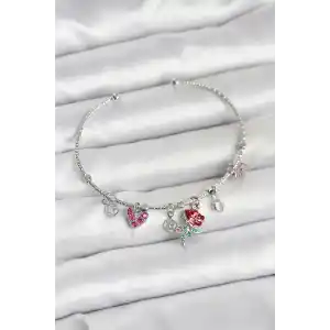 Gül Charmlı Gümüş Renk Pirinç Kadın Bileklik