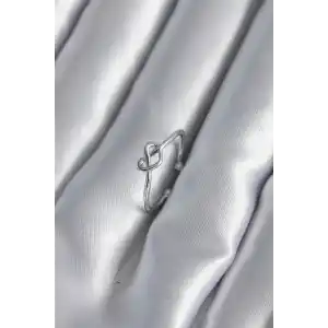 Gümüş Renk Düğüm Kalp Model Kadın Yüzük