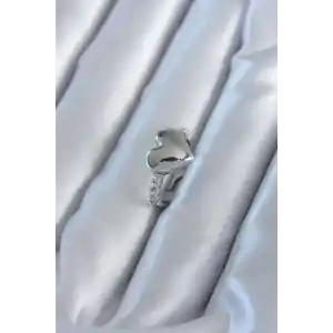 Gümüş Renk Pirinç Zirkon Taşlı Kalp Model Kadın Yüzük