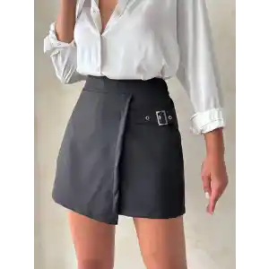 Kadın tokalı şort etek siyah s25449