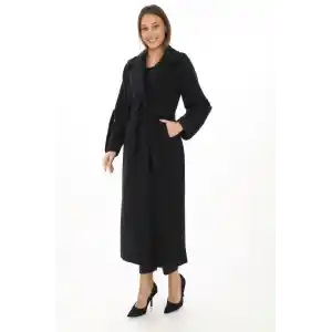 Kadın Uzun Kaşe Kaban – Yünlü Dokuma Kaşmir Kumaş, Kruvaze Yaka, Kuşaklı Astarlı Tesettür Uyumlu Şık Kışlık Siyah Model - Siyah