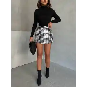 Kapaklı kaşe şort etek siyah beyaz kazayağı h261218