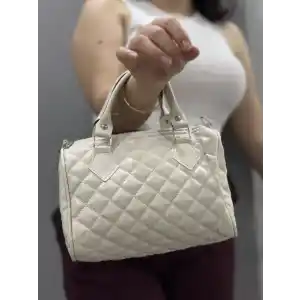 Kapaksız kapitone krem cilt çanta