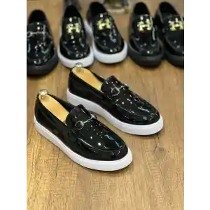 KB-027  Kuback Bağcıksız Siyah Rugan G Günlük Erkek Ayakkabı