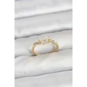 Kelebek Model Gold Renk Pirinç Kadın Yüzük