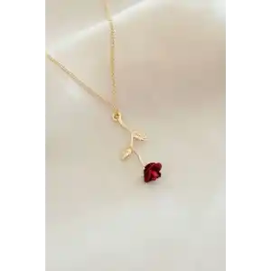 Kırmızı Gül Figürlü Kolye
