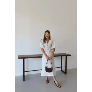 Kısa kollu müslin elbise beyaz pt