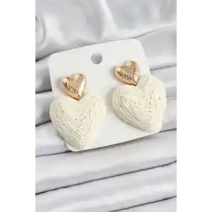 Krem Kalp Figürlü Hasır Örgü Model Gold Renk Kadın Küpe