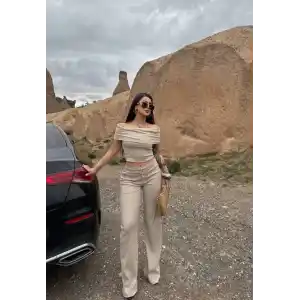 Madonna yaka bol paça pantolonlu takım