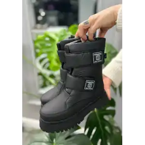 Miah Siyah Cilt Kar Botu