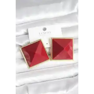Pirinç Gold Renk Bordo Piramit Model Kadın Küpe