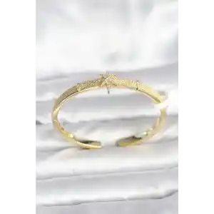 Pirinç Gold Renk Kutup Yıldızı Model Kadın Kelepçe Bileklik