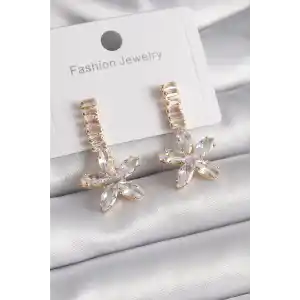 Pirinç Gold Renk Su Yolu Zirkon Taşlı Çiçek Model Kadın Küpe