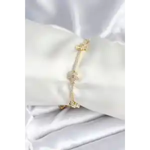 Pirinç Gold Renk Yıldız Model Kadın Bileklik