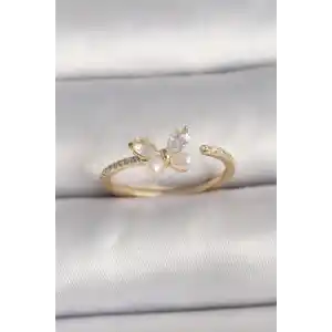 Pirinç Gold Renk Zirkon Taşlı Kelebek Mode İnci Detay Ayarlanabilir Yüzük