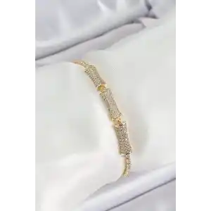 Pirinç Gold Renk Zirkon Taşlı Kemik Model Kadın Bileklik