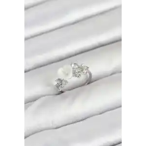Pirinç Gümüş Renk Çiçek Model Zirkon Taşlı Kadın Yüzük