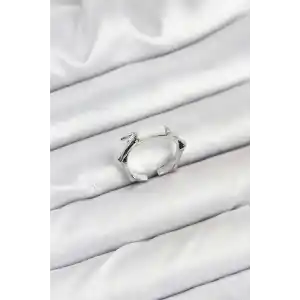 Pirinç Gümüş Renk Kemik Model Kadın Yüzük