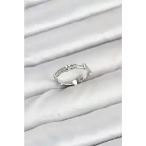 Pirinç Gümüş Renk Kemik Model Zirkon Taşlı Kadın Yüzük