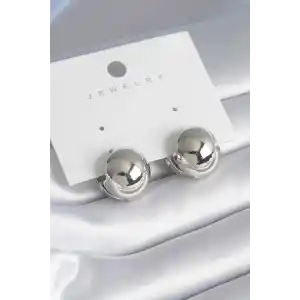 Pirinç Gümüş Renk Top Model Kadın Küpe