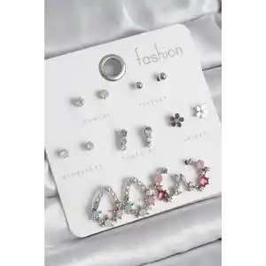 Pirinç Gümüş Renk Zirkon Taşlı Damla Model Çiçek Detay 7 Çift Kadın Küpe Seti