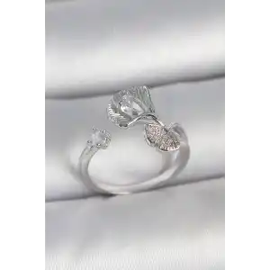 Pirinç Gümüş Renk Zirkon Taşlı Deniz Kabuğu Model Ayarlanabilir Kadın Yüzük