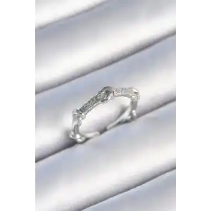 Pirinç Gümüş Renk Zirkon Taşlı Düğüm Model Kadın Yüzük