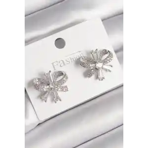 Pirinç Gümüş Renk Zirkon Taşlı Fiyonk Model Kadın Küpe