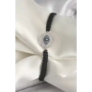 Pirinç Gümüş Renk Zirkon Taşlı Göz İşlemeli Figür Asansörlü Makrome Model Kadın Bileklik